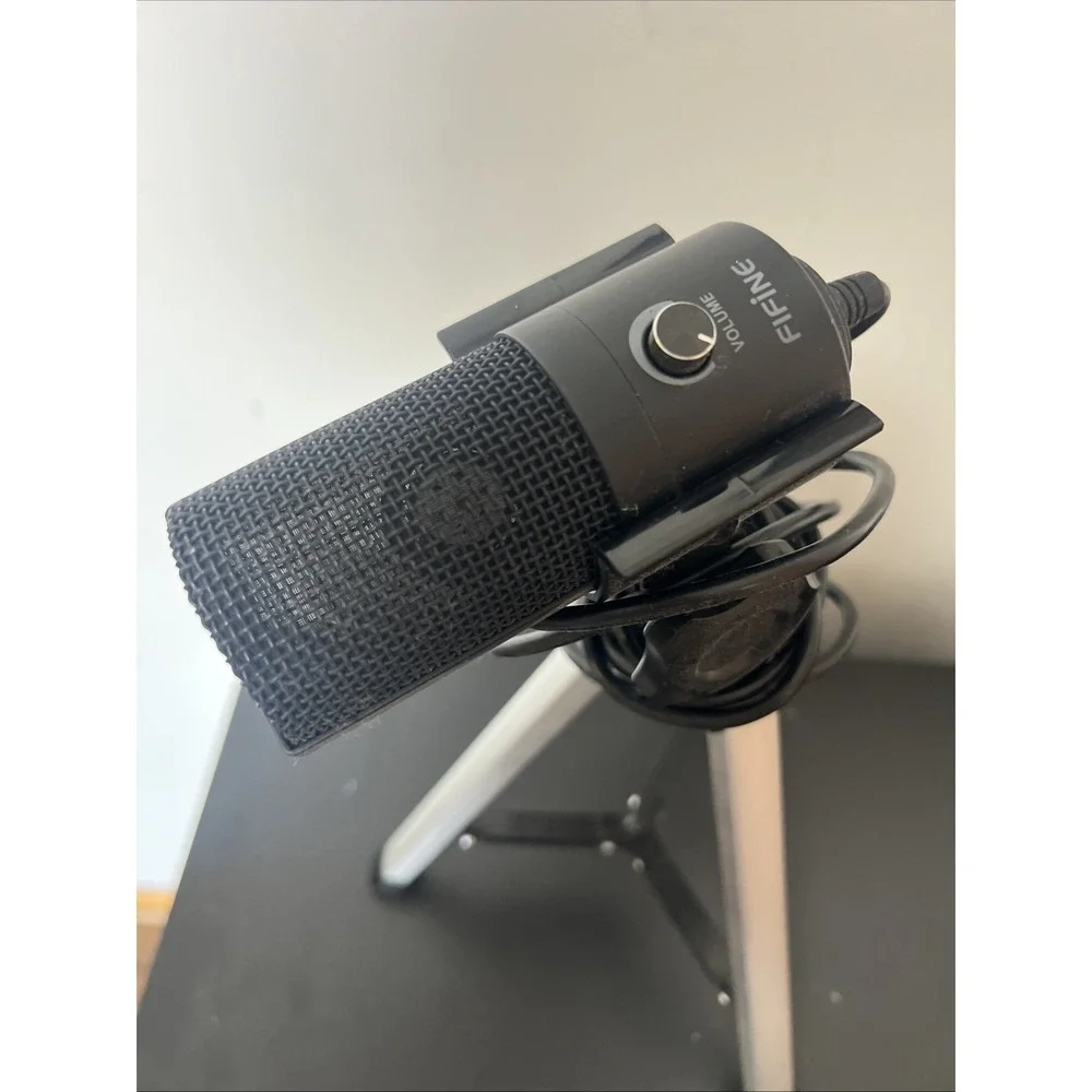Fifine Microphone With Support